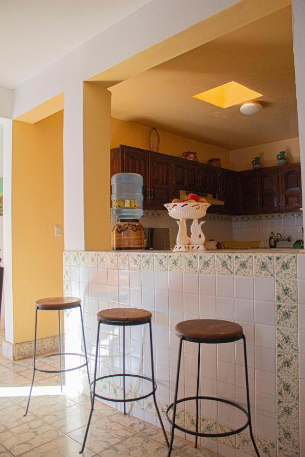 Villa Flores, Casa En El Centro De Маскота Экстерьер фото